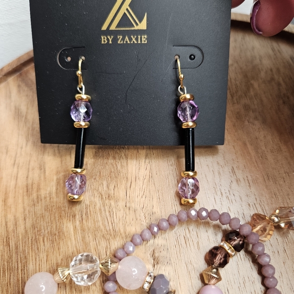 Jewelry Set 1 Pair Pierced Earrings 3 Stretch Bracelets Purple Beaded Gold Tone - Picture 5 of 7